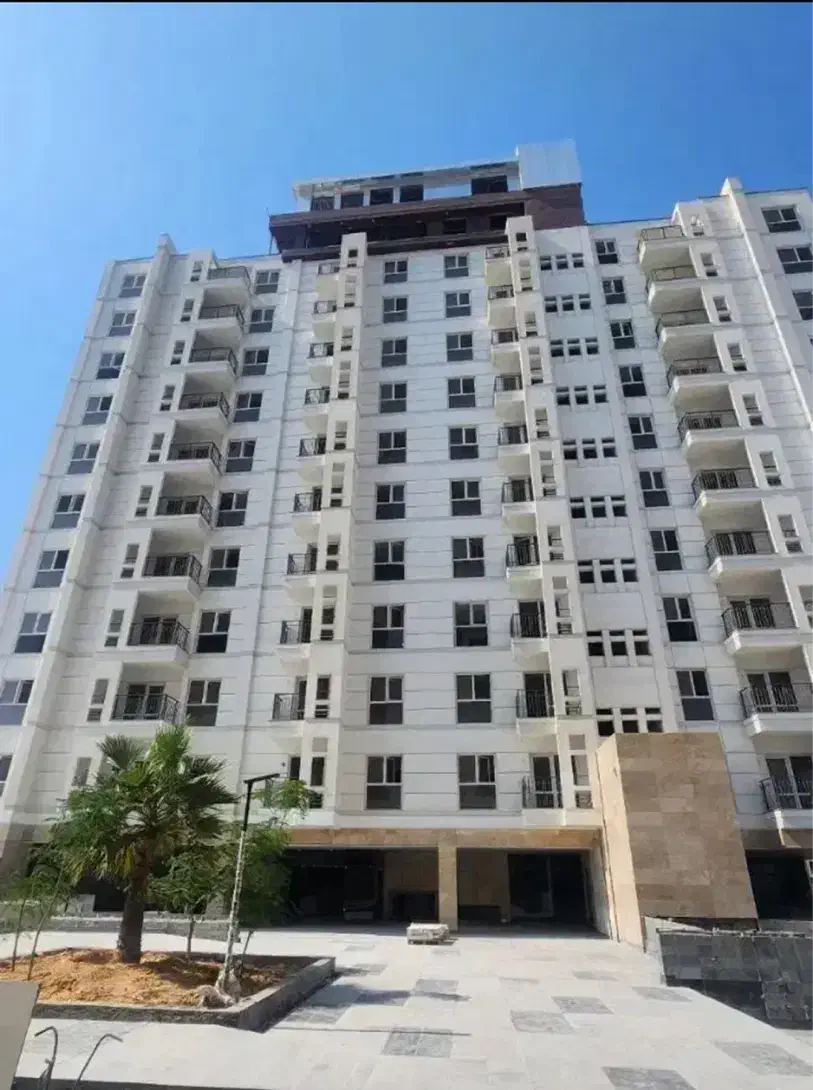 واحد مسکونی جنب دهکده ساحلی