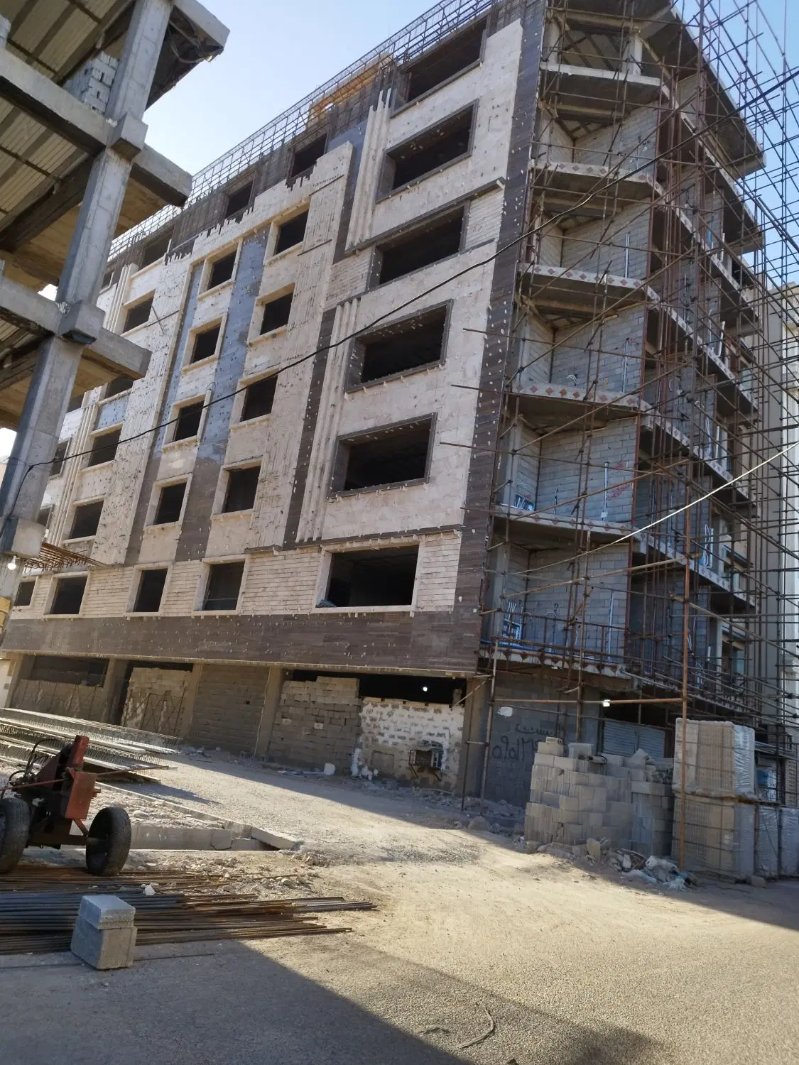فروش آپارتمان جهت سرمایه گزاری بهترین موقعیت