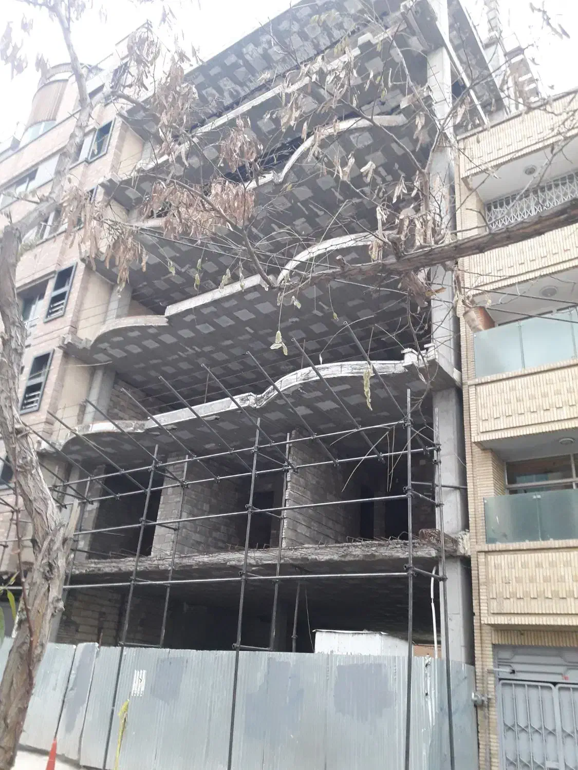 مشارکت در ساخت