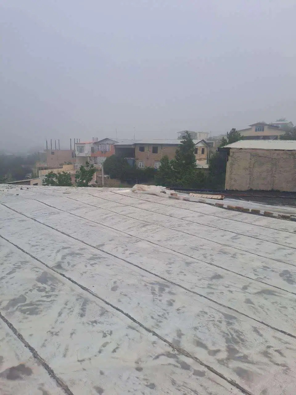 ملک تجاری و مسکونی سند دار