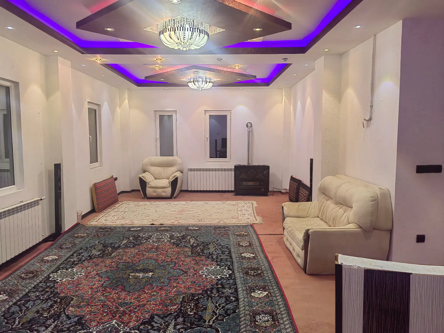 فروش پنت هاوس در سرعین خ معلم ساختمان ثامن