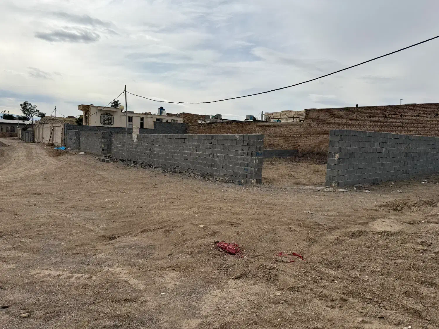 قطعه ۲۵۵ متری ساوه