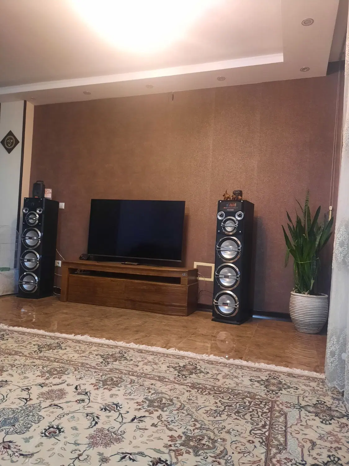 اجاره اپارتمان خیابان کاشانی