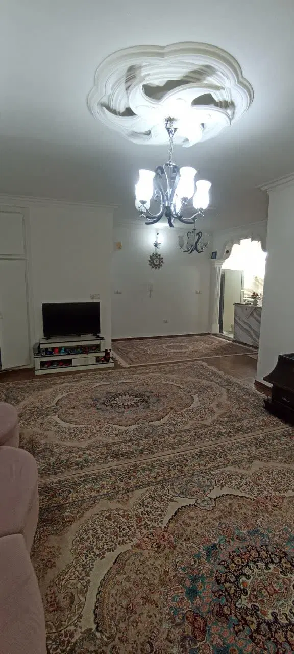 اپارتمان سندار