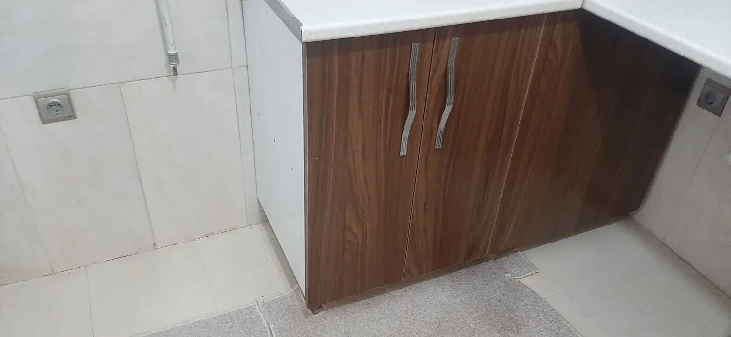 زمین با موقعیت تجاری خیابان دارایی(مالیات(