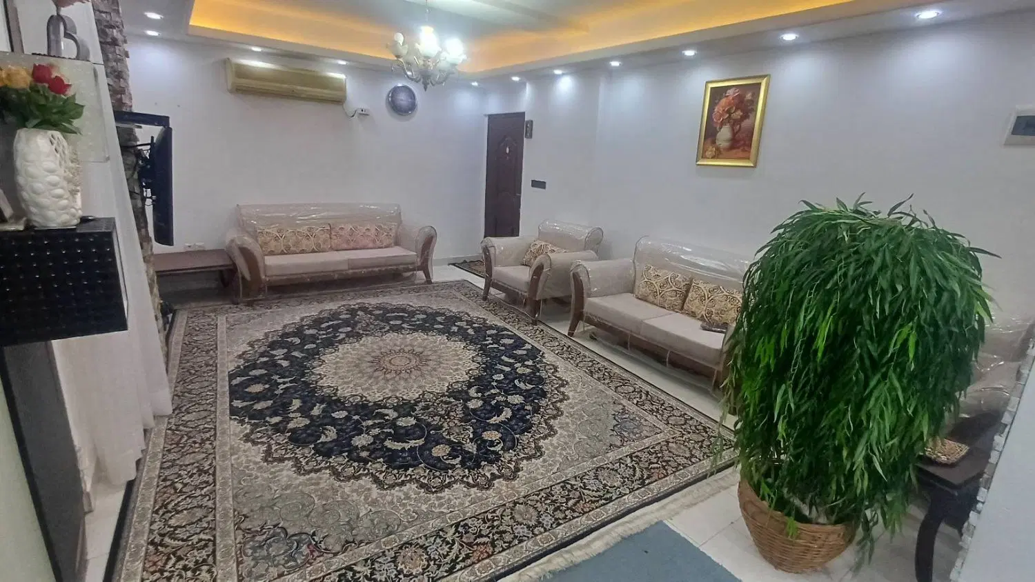 فروش واحد خیابان صمدو