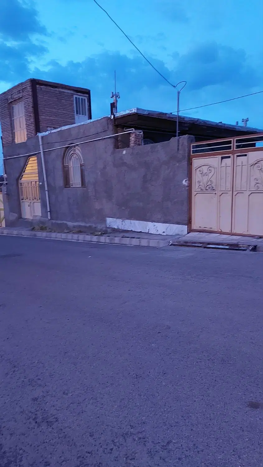 خانه ویلایی سربیشه