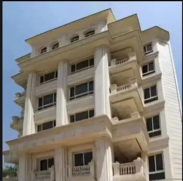 هم خانه