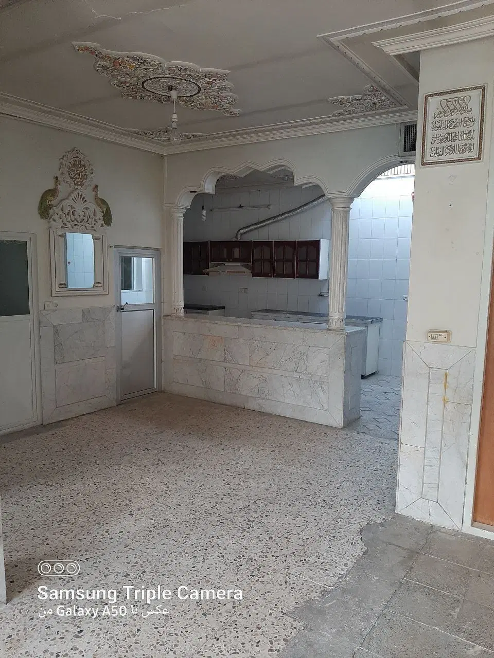 خانه فروشی در امیرآباد خیابان مطهری بن بست صفا