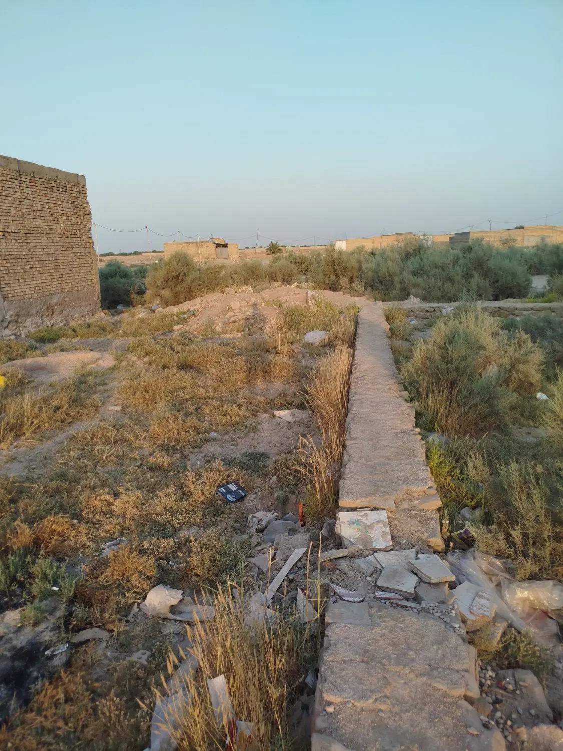 زمین علی آباد جنب فرودگاه