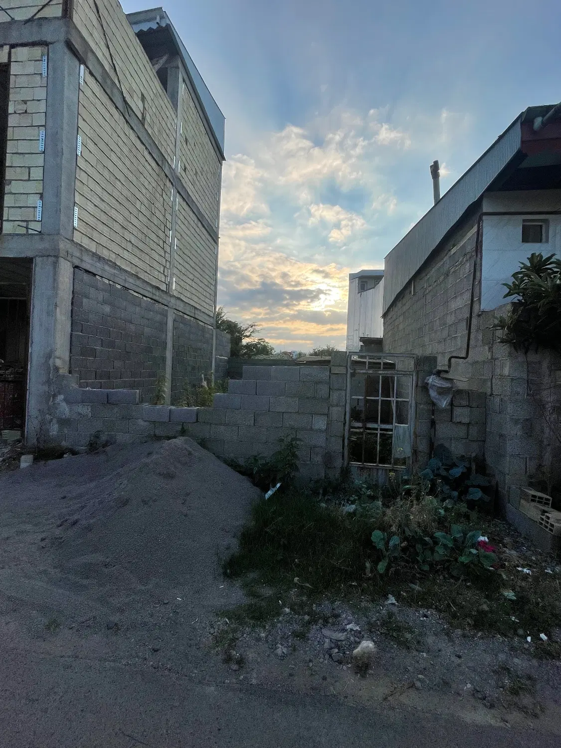 زمین صومعه سراتجاری مسکونی