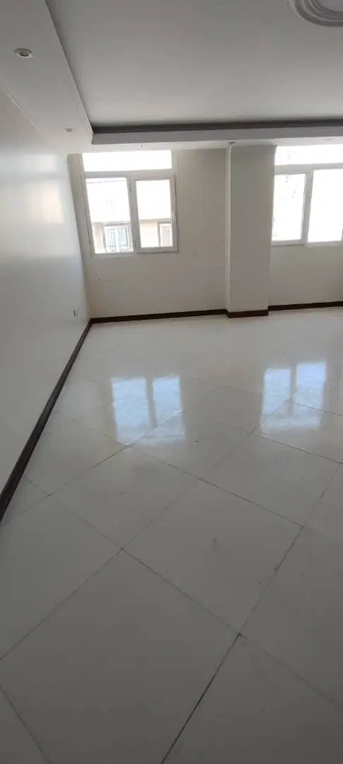 ۷۳ متر با دسترسی به مترو و بی آرتی با پارکینگ
