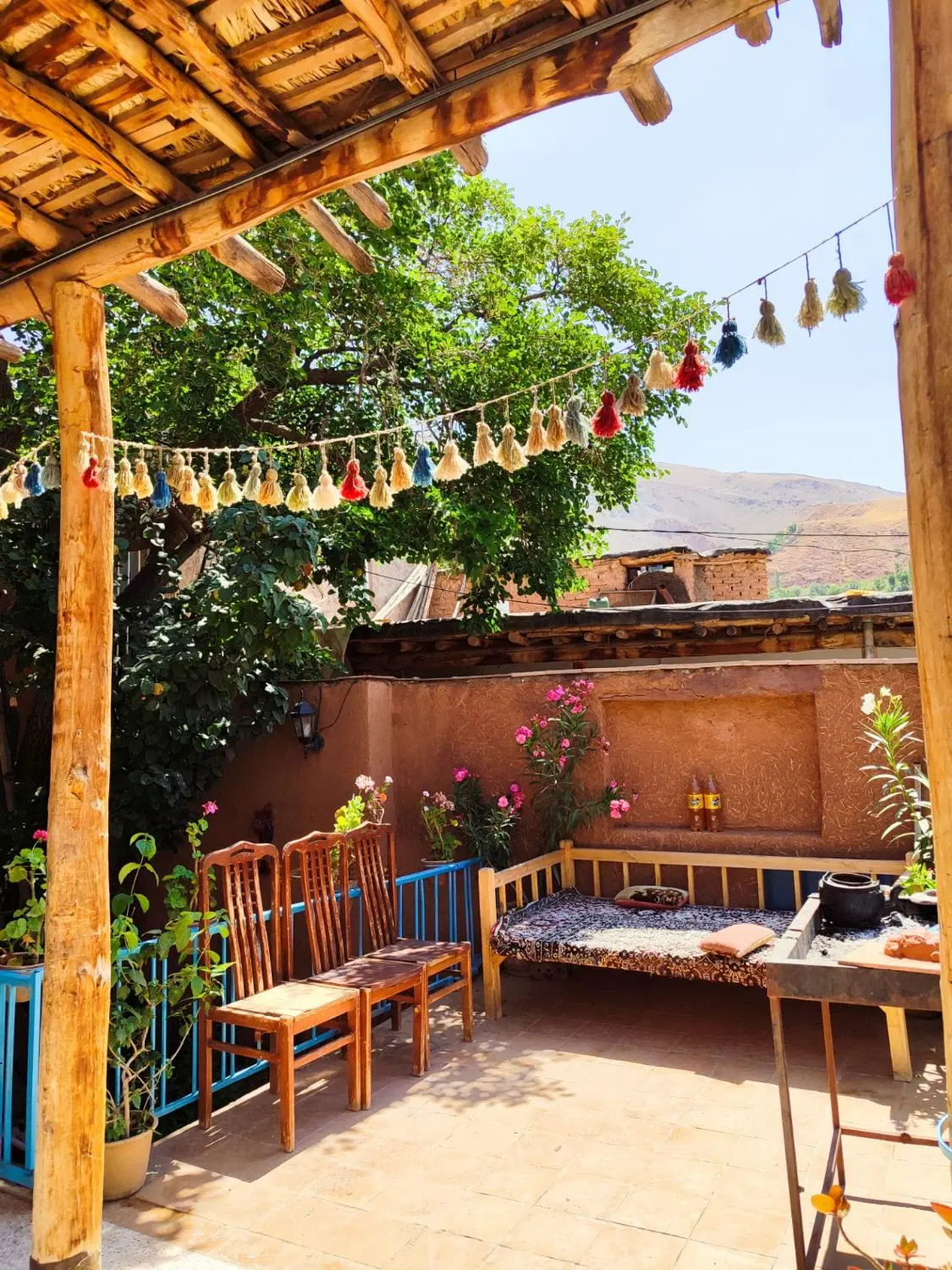 اقامتگاه بومگردی نجم الدین بوژان
