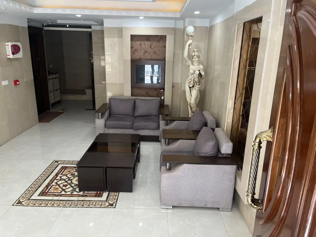 153 متر پاییزان غربی