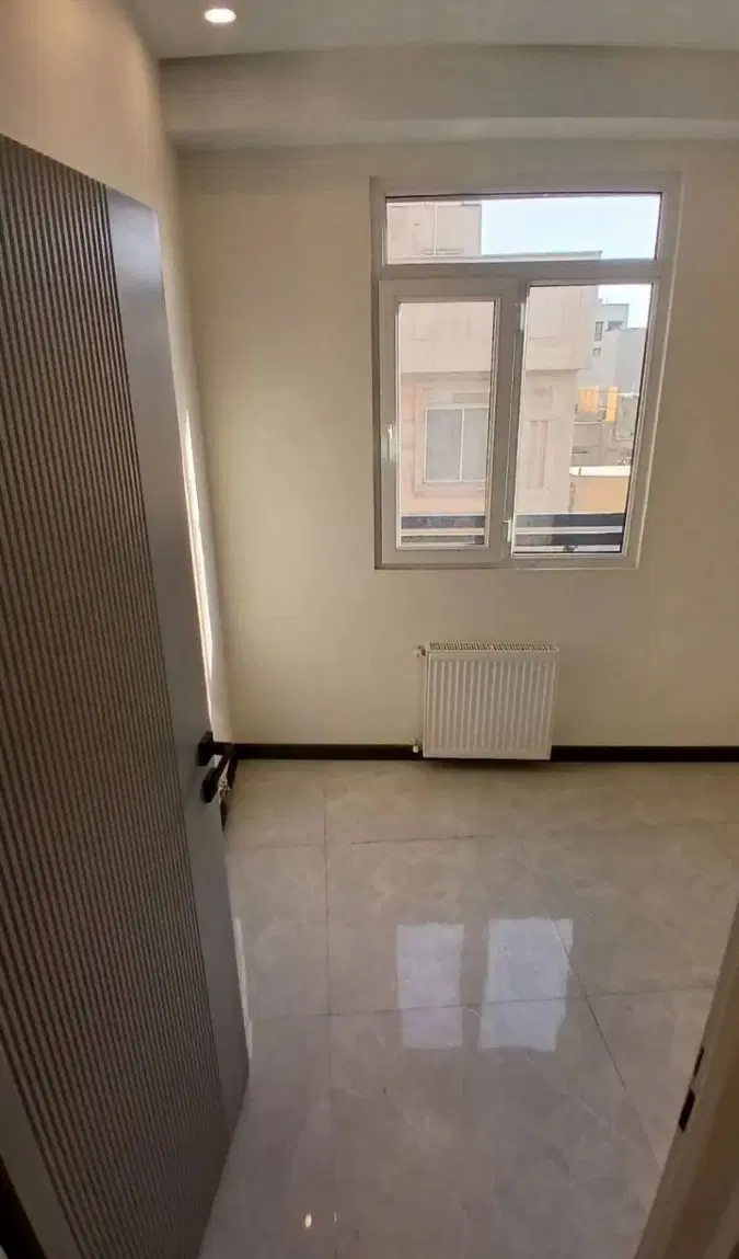 واحد ۵۸ متری ،۲ خواب ، فول امکانات، لوکیشن عالی
