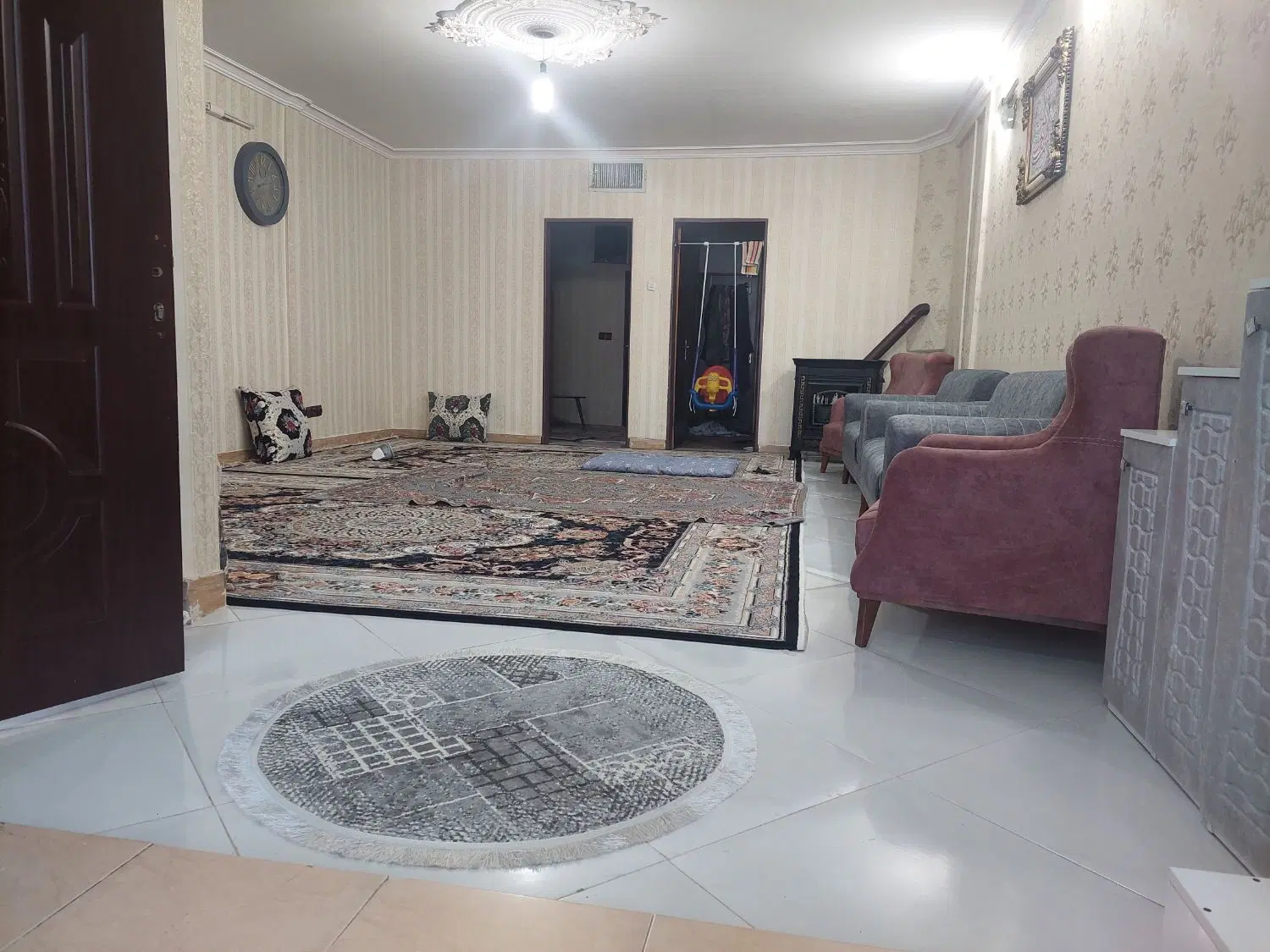 دوخواب.طبقه اول.یک واحدی.کوچه آسفالت