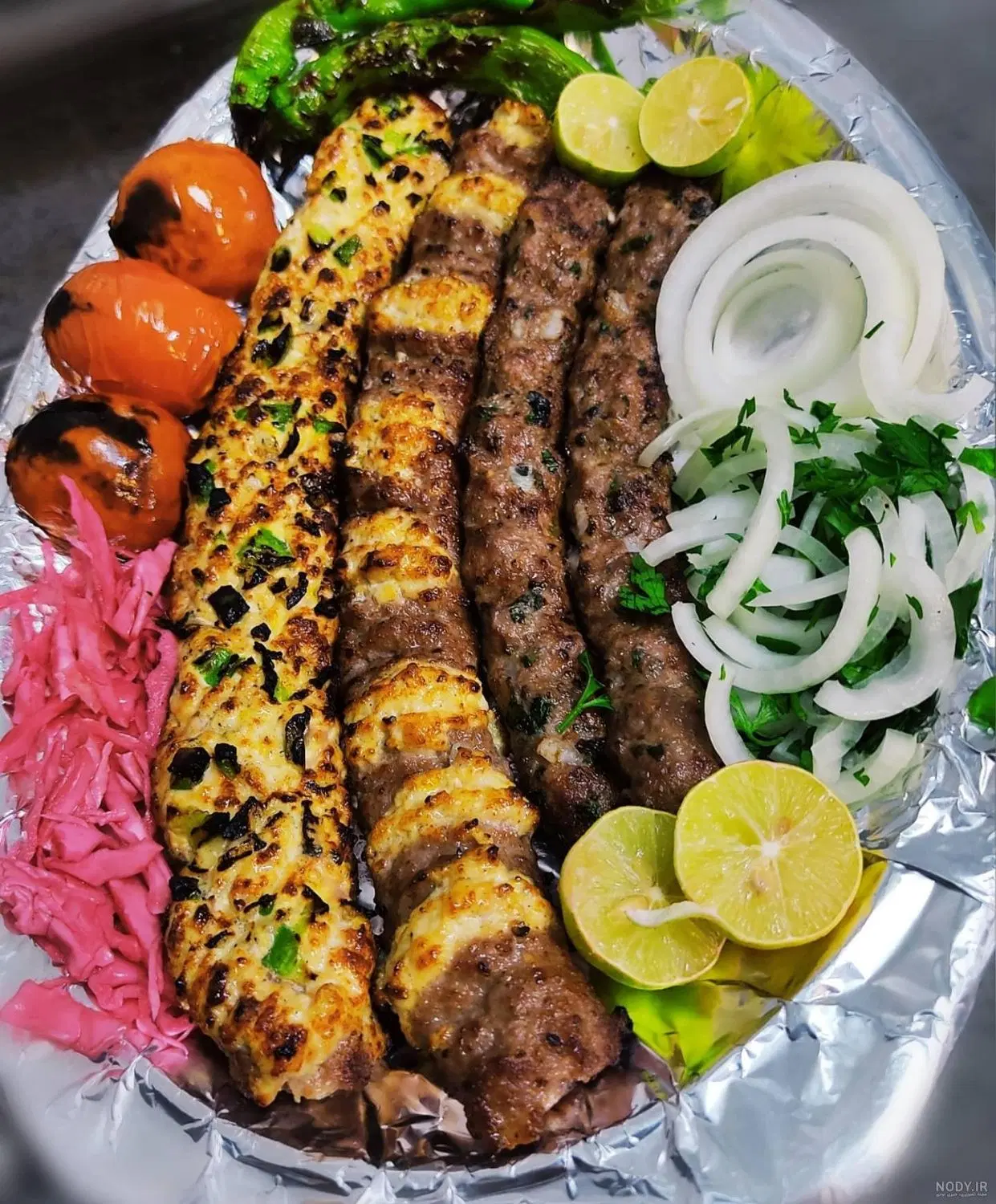 اجاره یک واحد تجاری جهت رستوان و بیرون بر