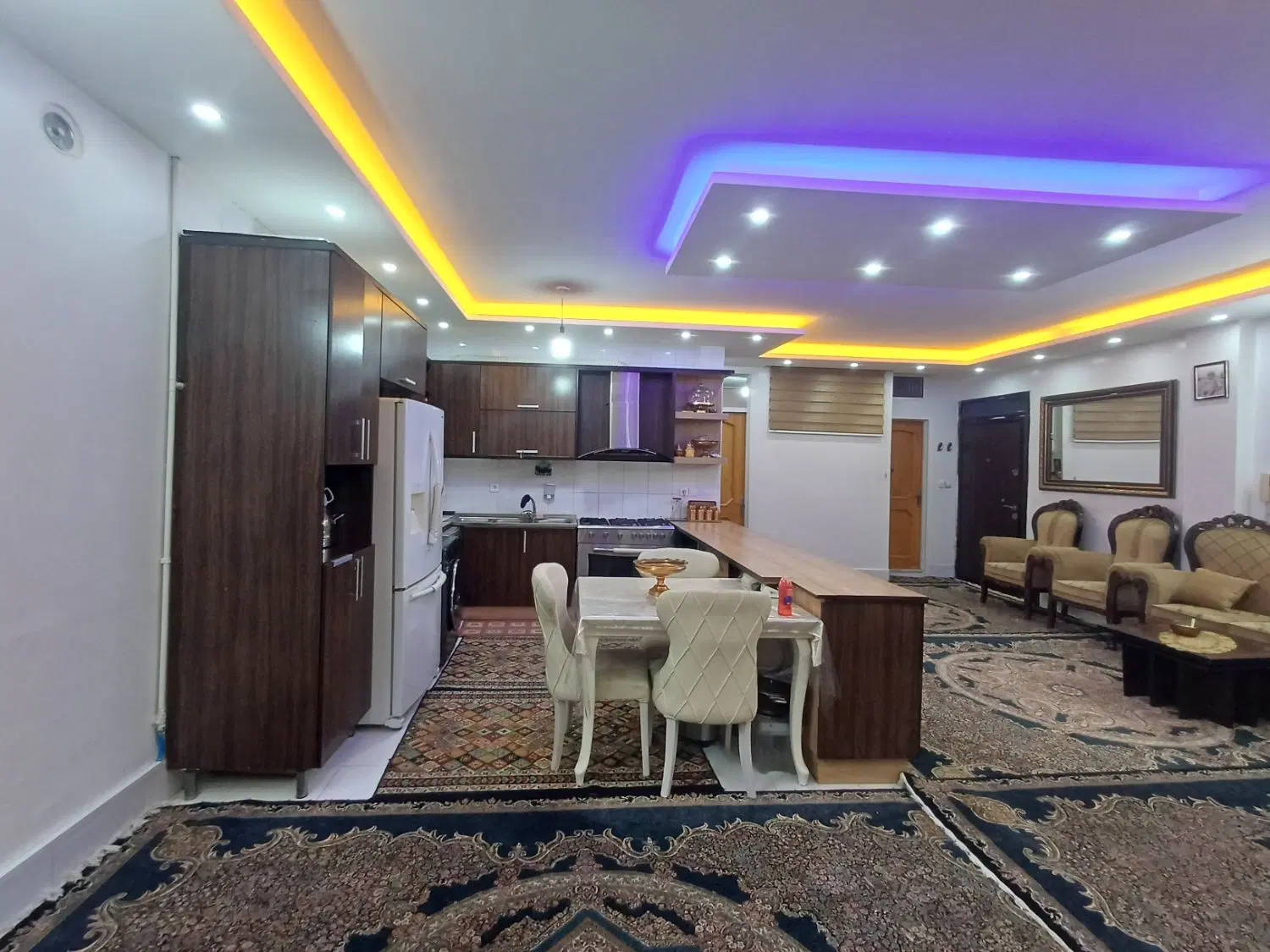 آپارتمان دو خوابه ۸۰ متری جابر انصاری