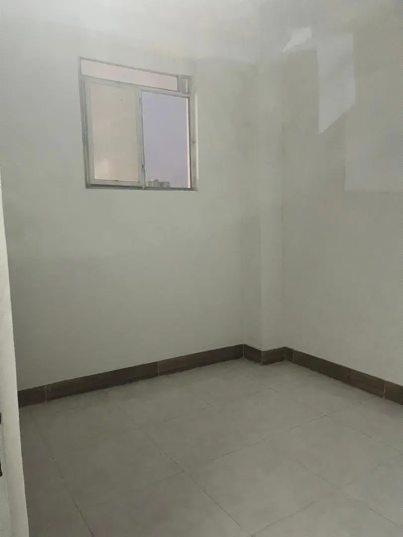 آپارتمان کوشک میدان