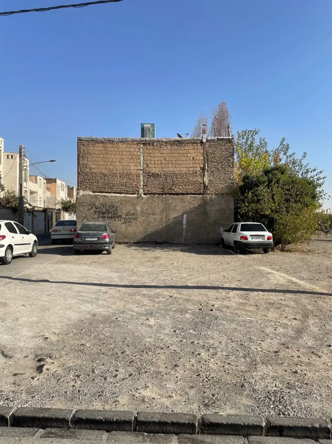 زمین ۷۸ متری