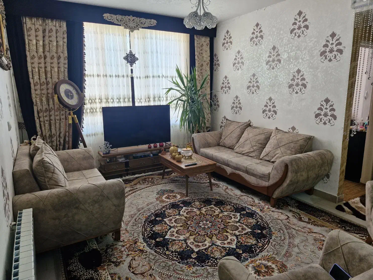 مهرگان بوستان ۴