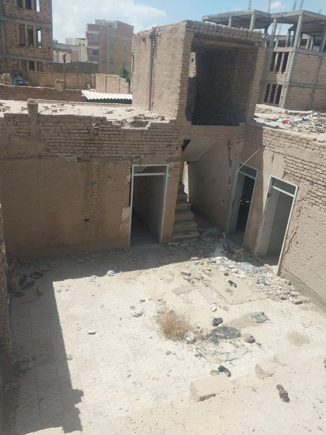 فروش خانه کلنگی ، 170 متر مربع