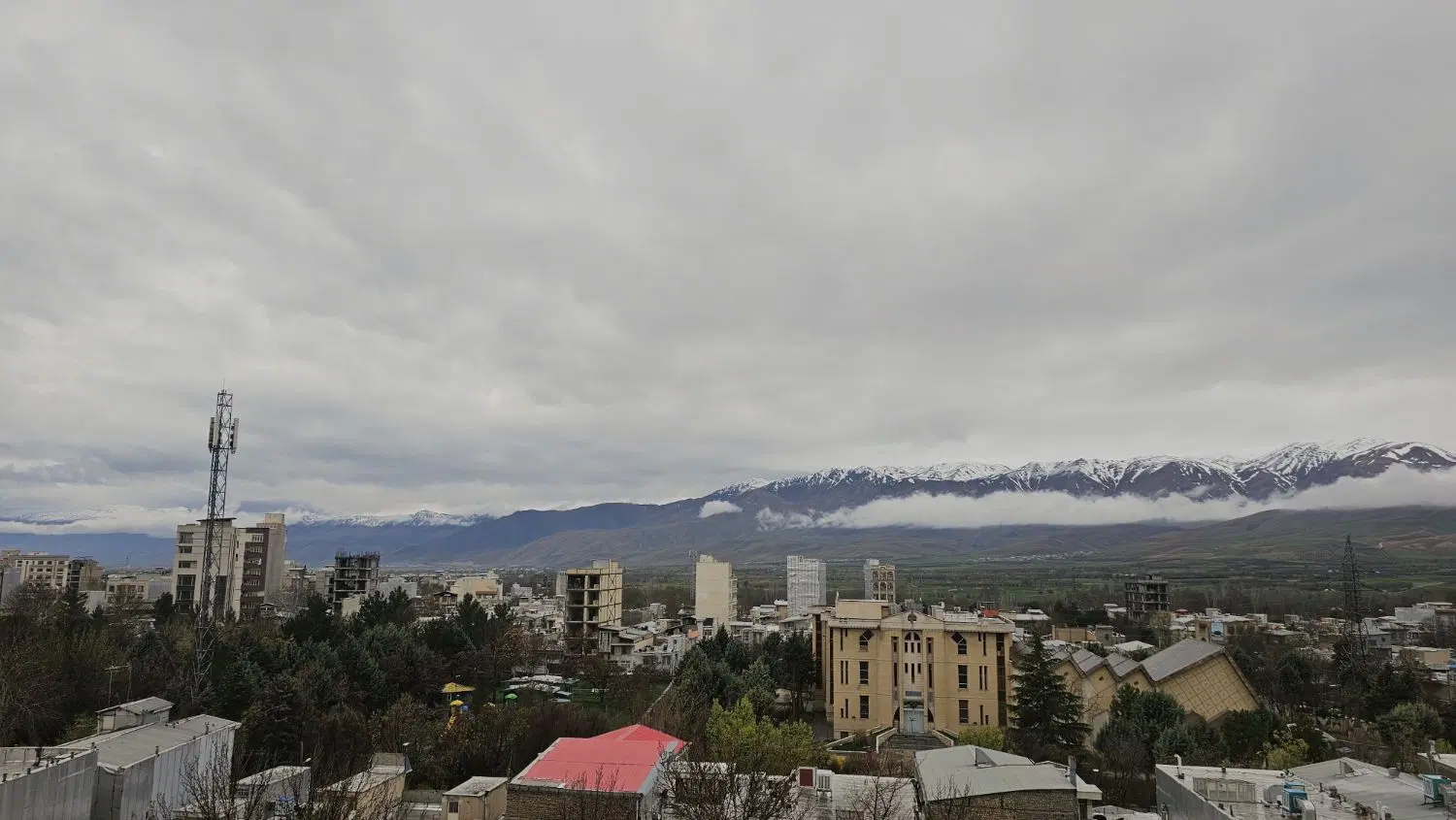ملکیت بر خیابان اصلی
