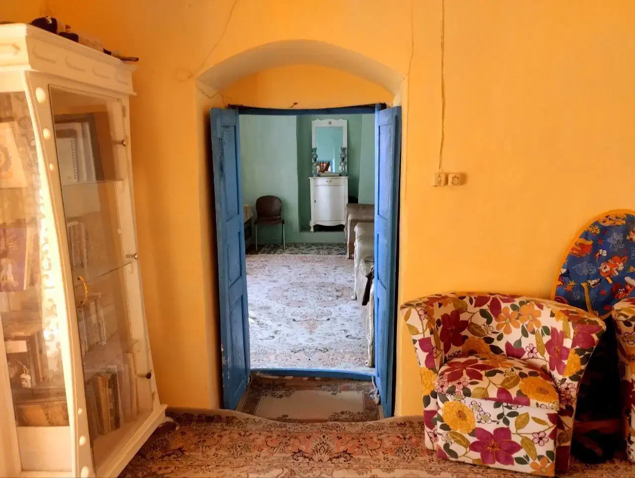خونه ۳۰۰ متر دلباز