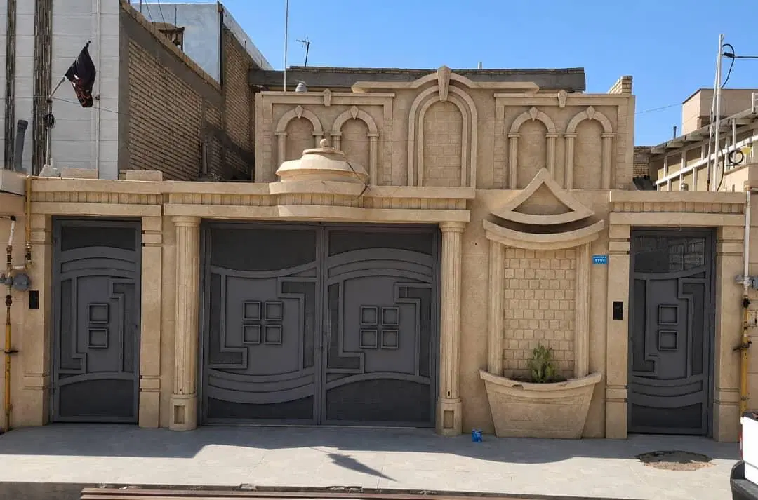 خونه دو طبقه تختی