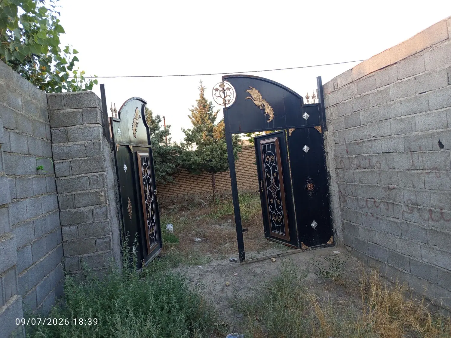 زمین فروشی شاهنامه 18