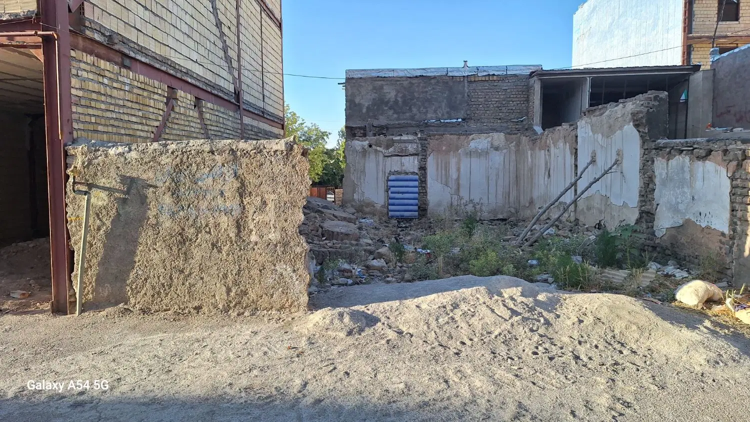 زمین خوش قواره