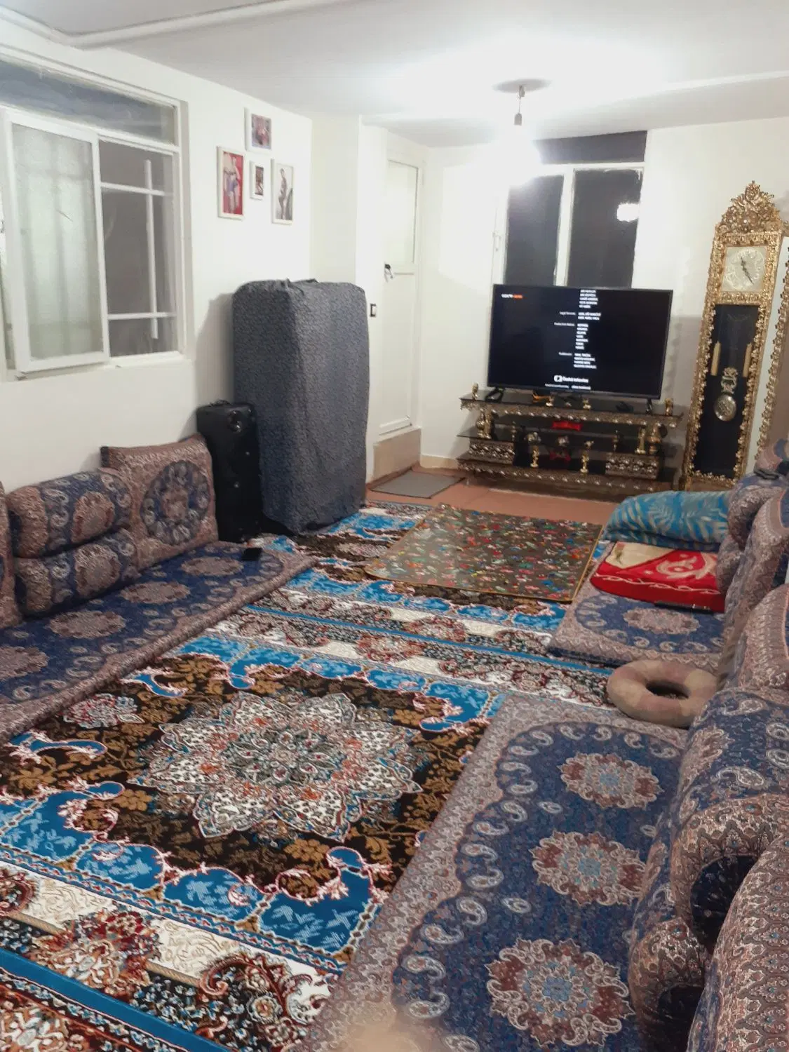 یک دستگاه واحد طبقه چهارم ویلایی ساخت حیاط دار