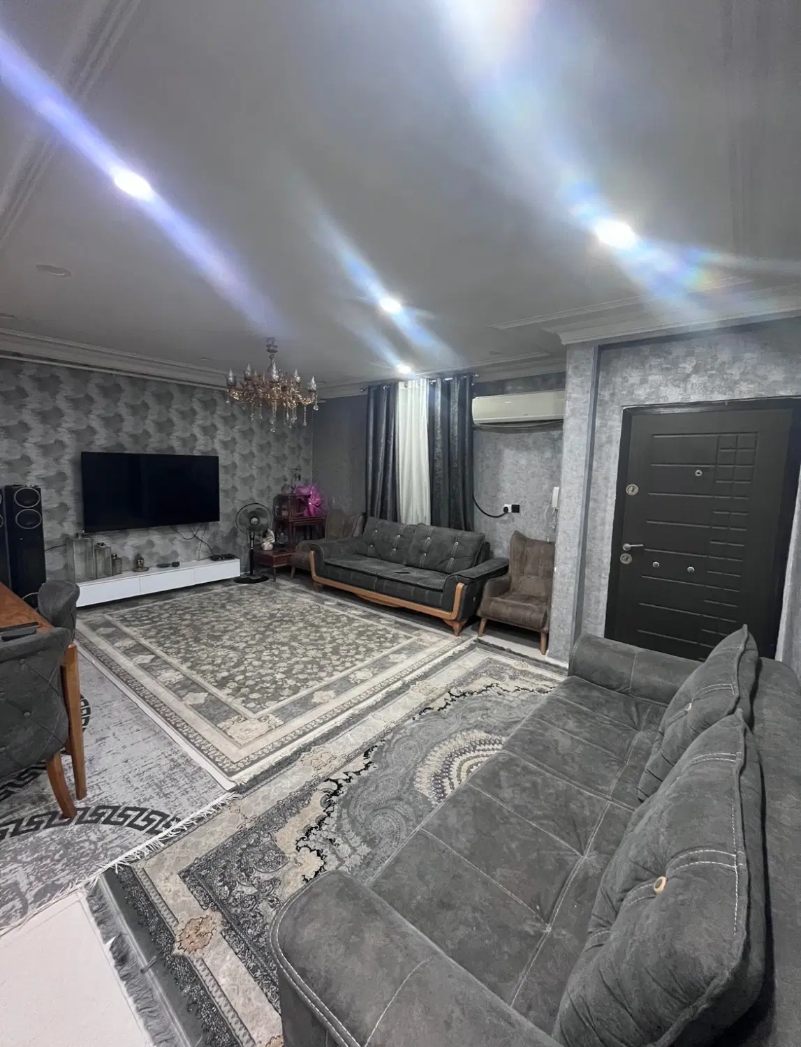 ۷۵متری _به دلیل نیازمند پول میفروشم