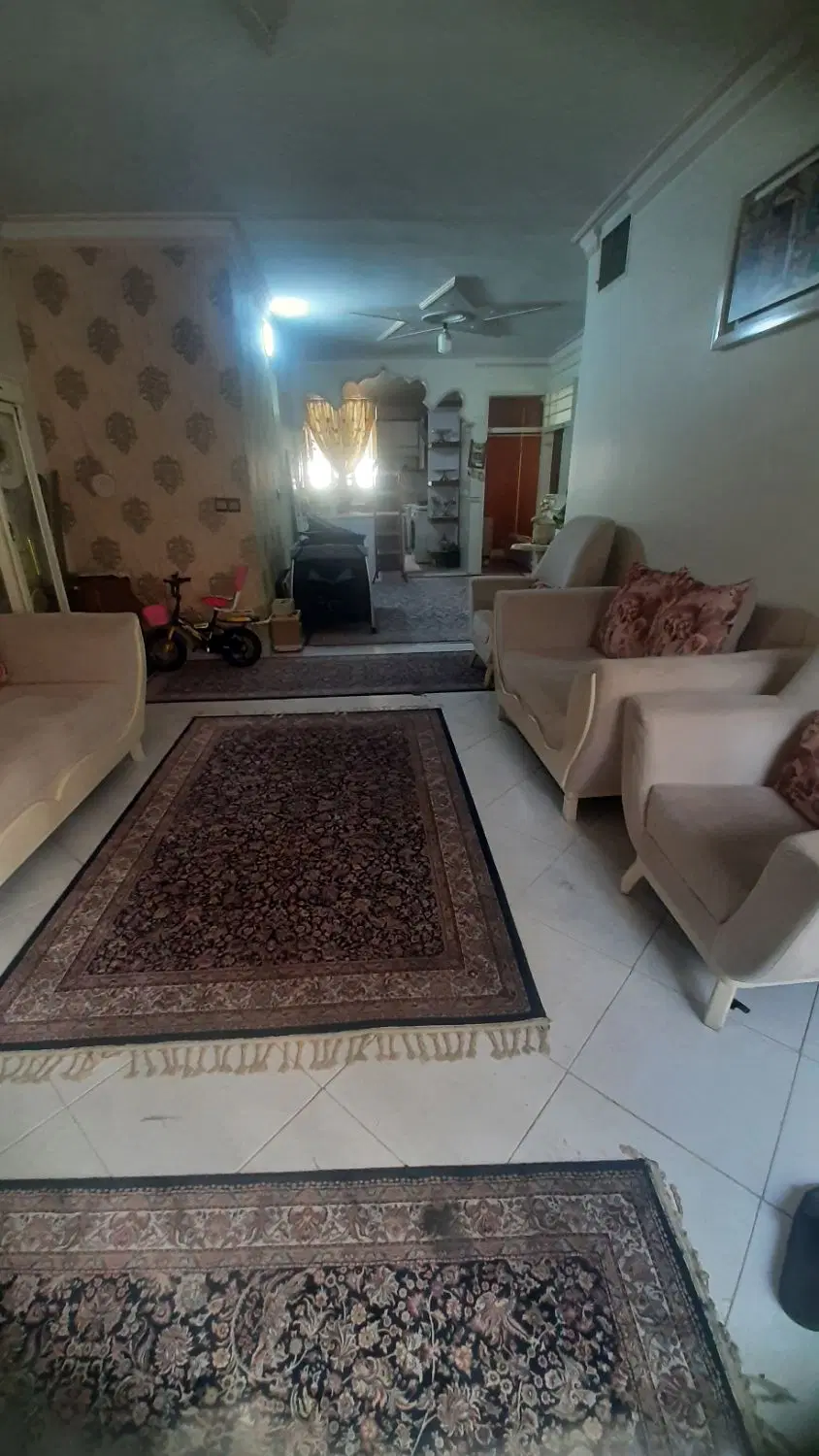 ویلایی ۱۳۵متری حیدرآباد