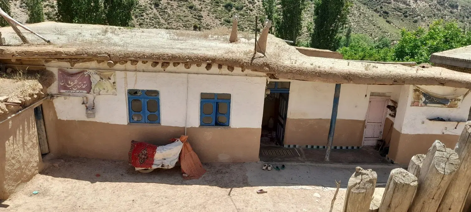 ۲۰۰مترزمین مسکونی وتجاری