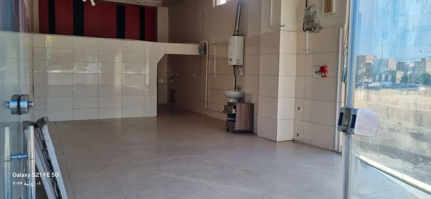 مغازه تجاری 70متری