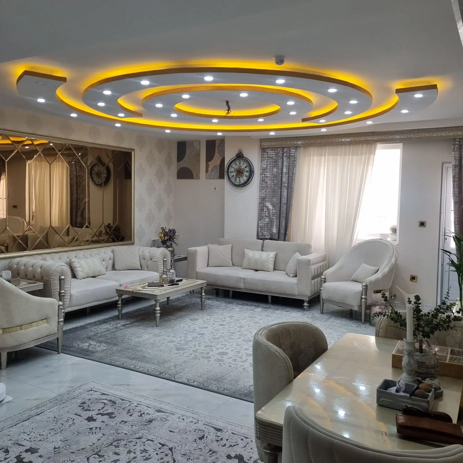 فروش آپارتمان دو خوابه ۱۱۳ متری فول مرکز شهر