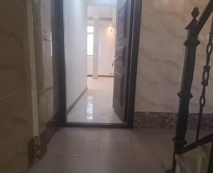 اپارتمان ۴۰ متری همکف