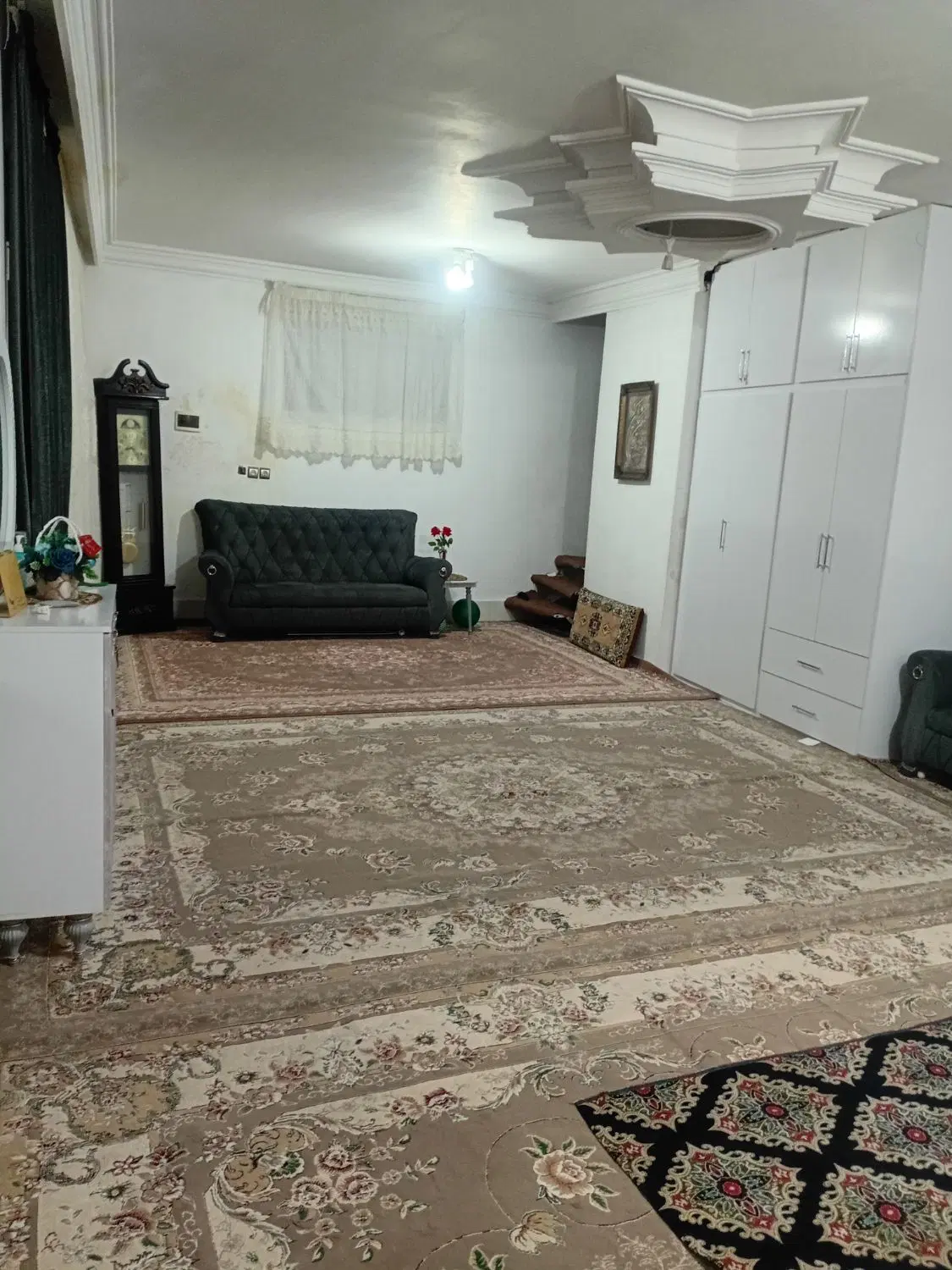 زمین فروشی