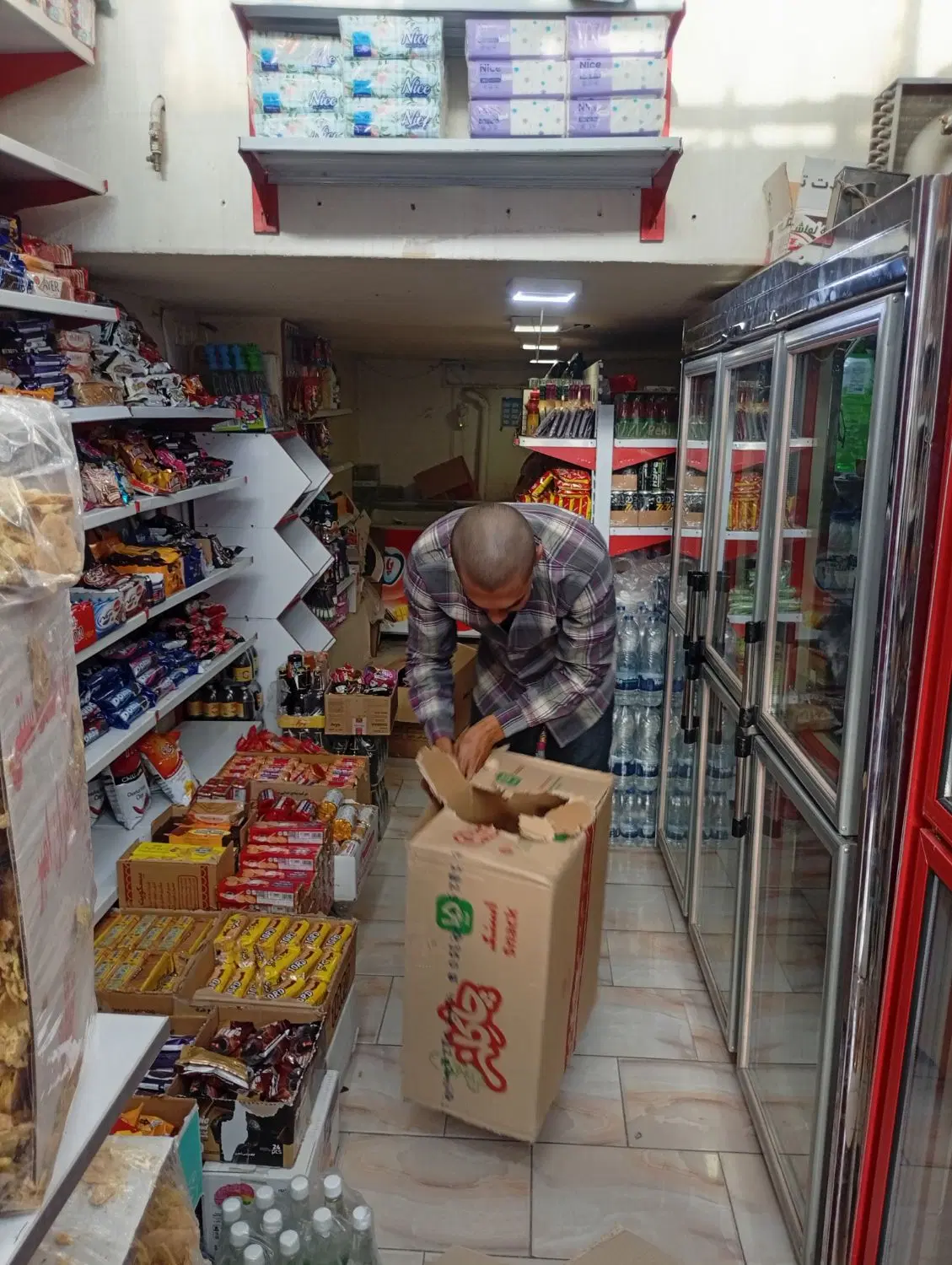فروش سوپر مارکت با موقعیت مکانی درجه یک