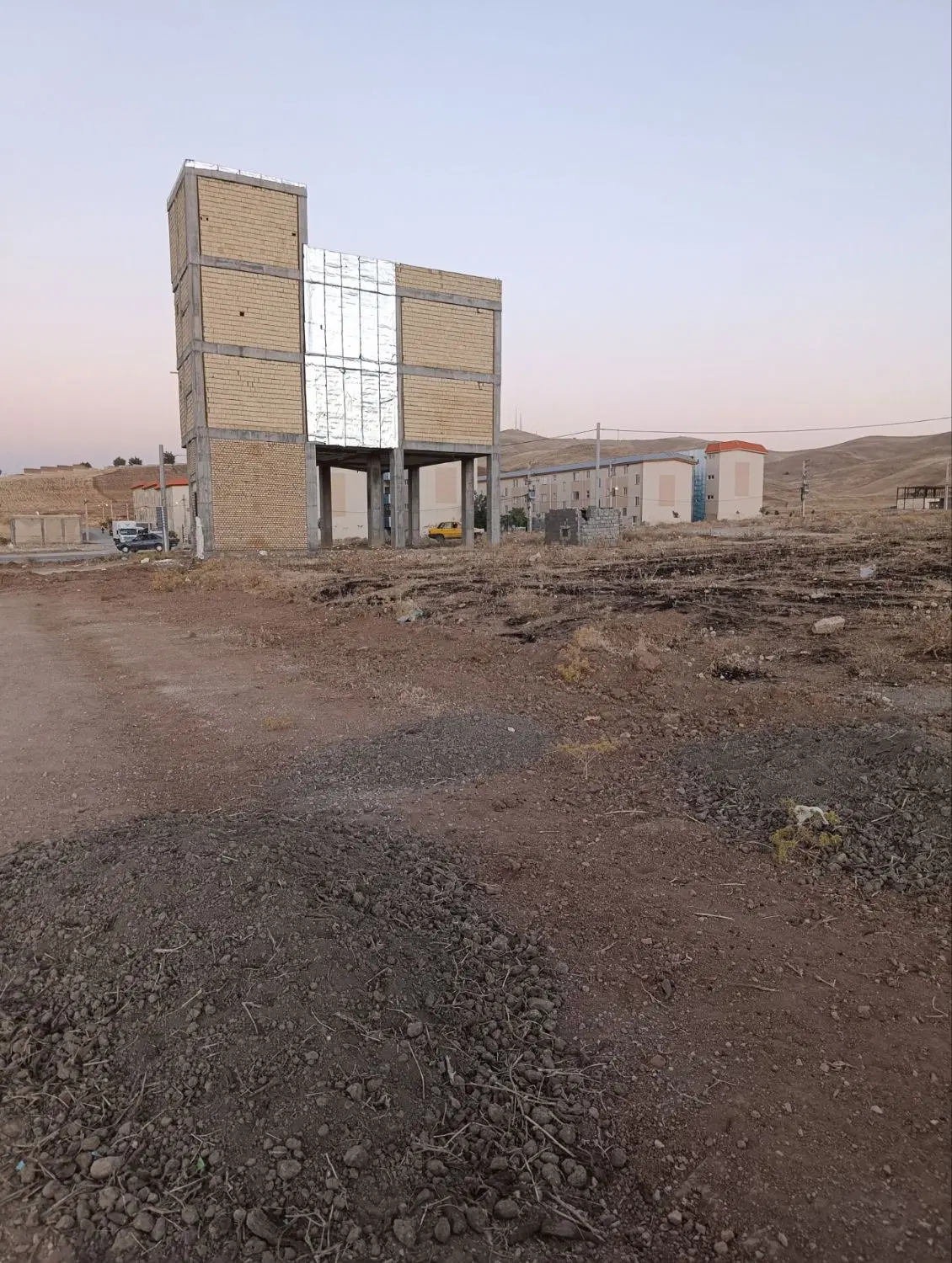 زمین تجاری مسکونی چشمه سفید