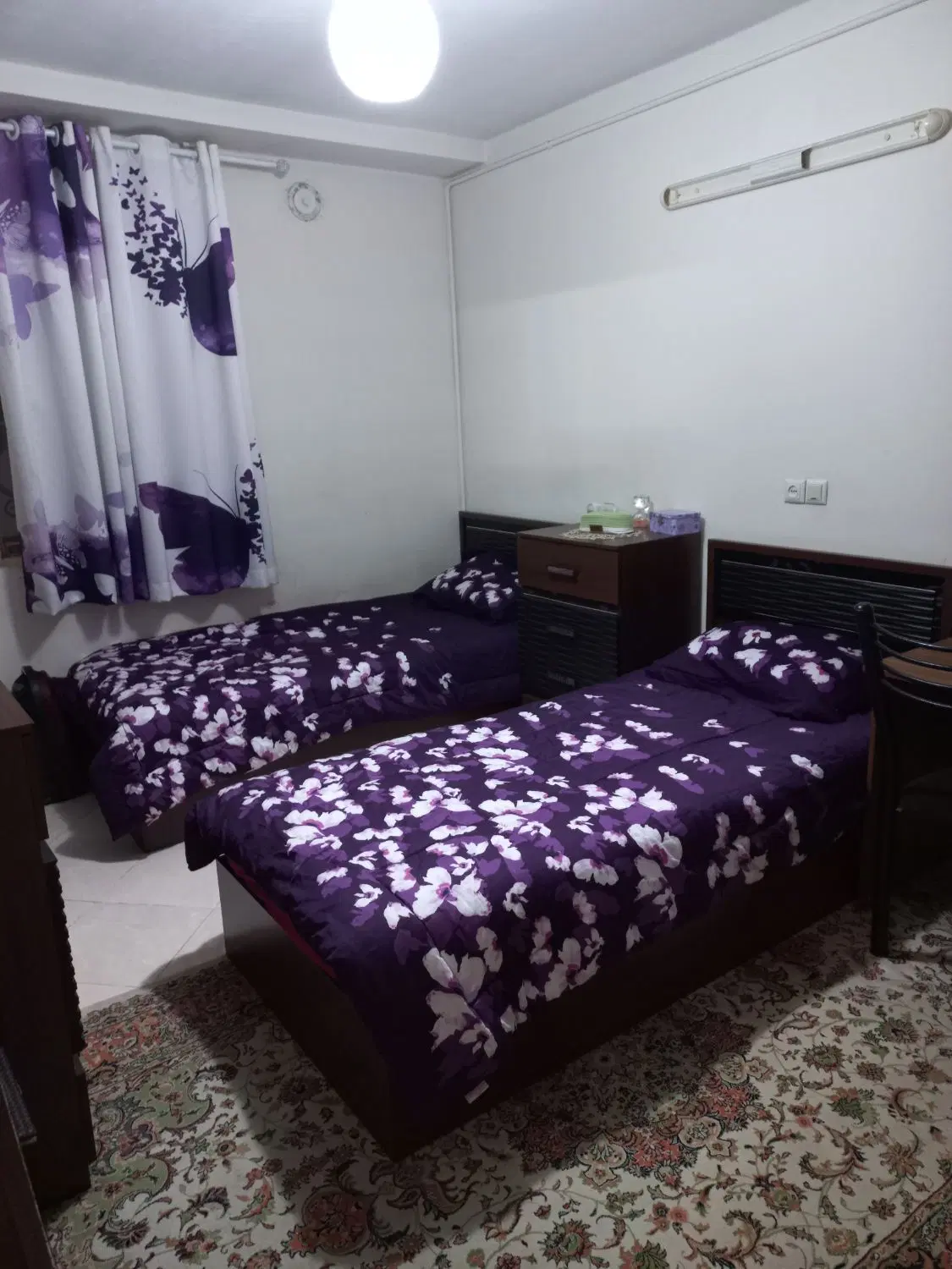 ۱۰۰ متر _ جنوبی رو به آفتاب