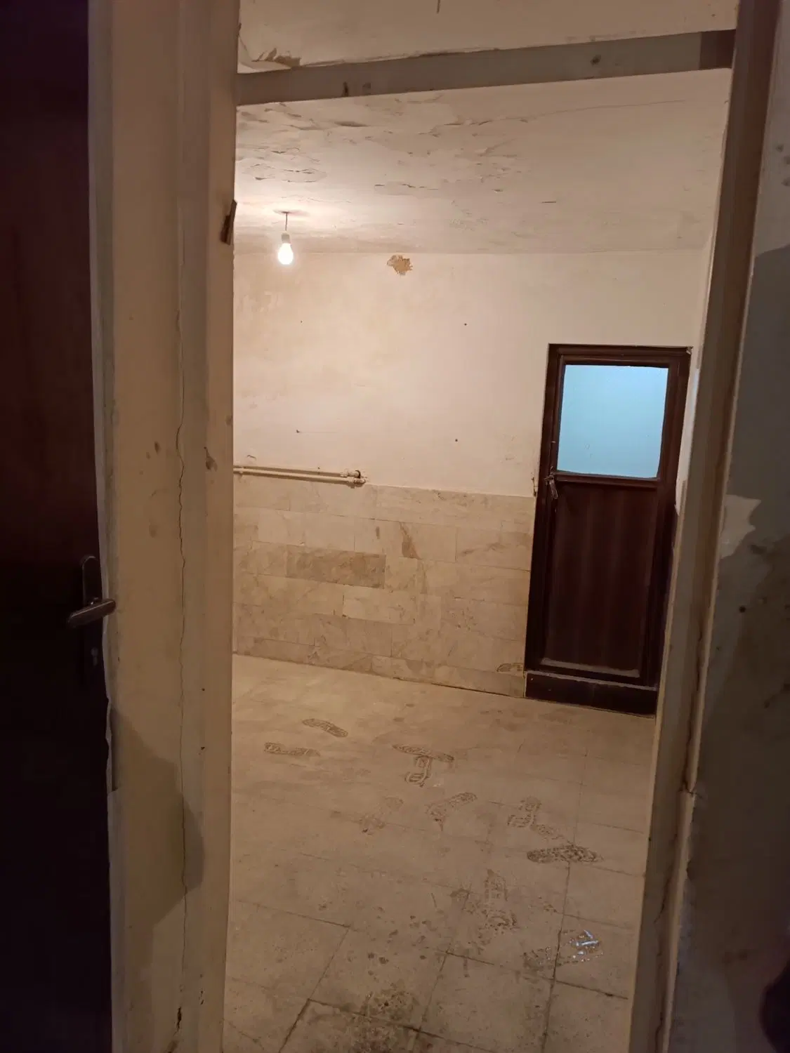اجاره انبار ۱۰۰ متری در شهرک لاله اسلامشهر