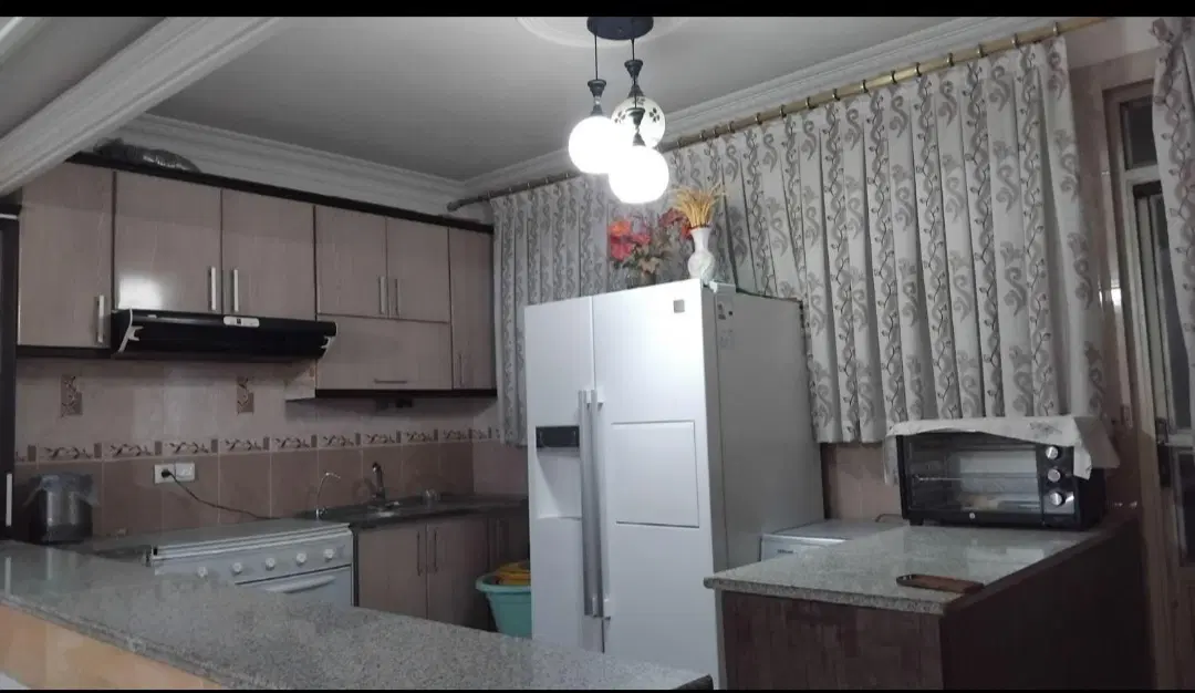 ۲طبقه ویلایی همکف و بالا