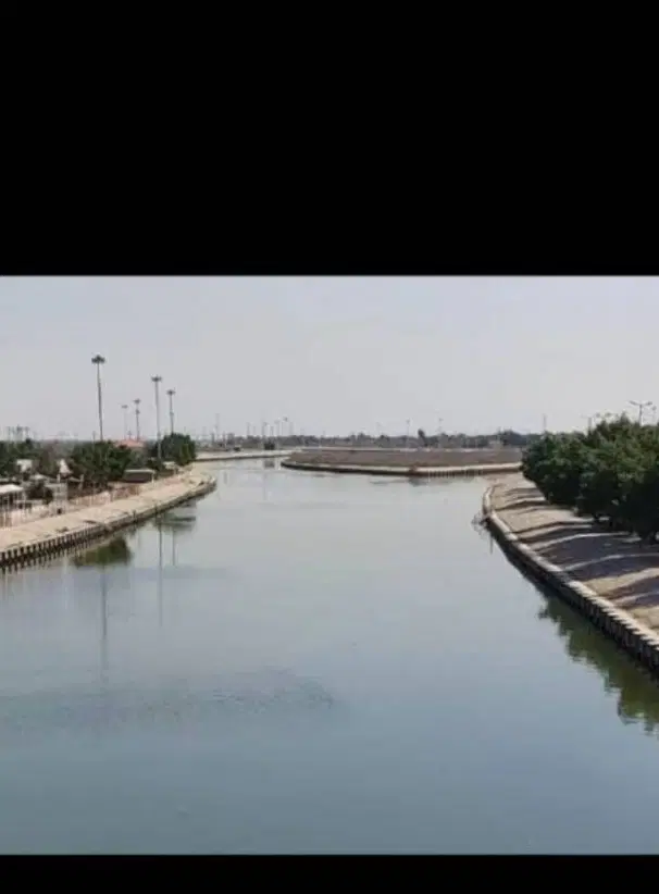 درساحلی سمت آبادان ومینوشهر