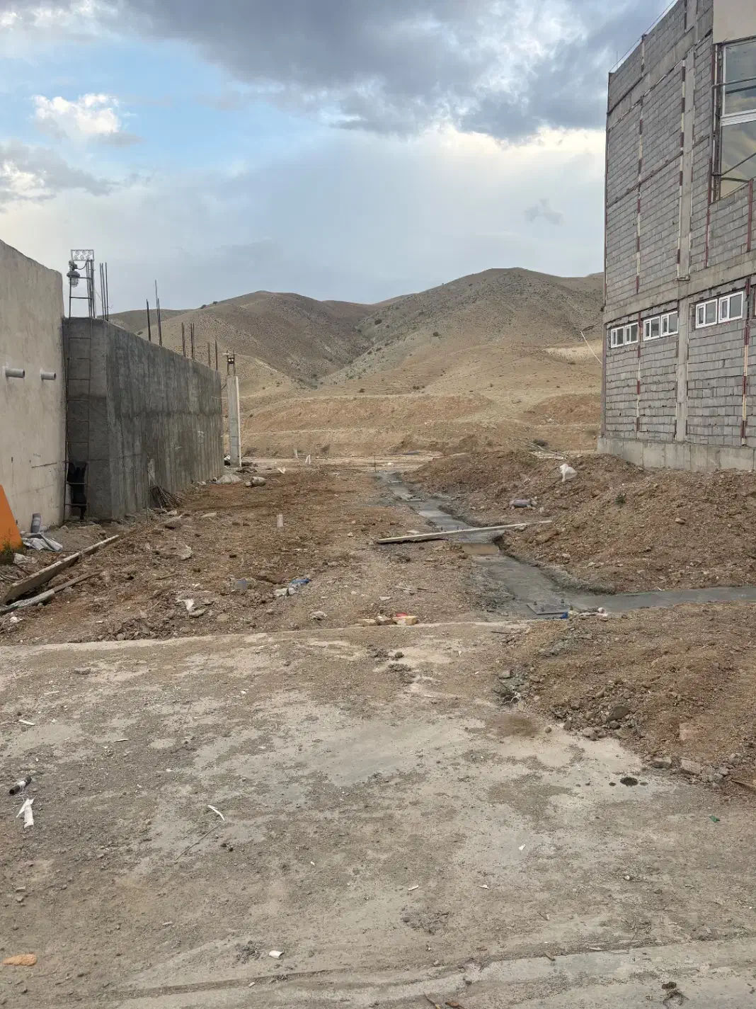 اجاره کاربری خدمات خودرو جنب پمپ بنزین و کارواش
