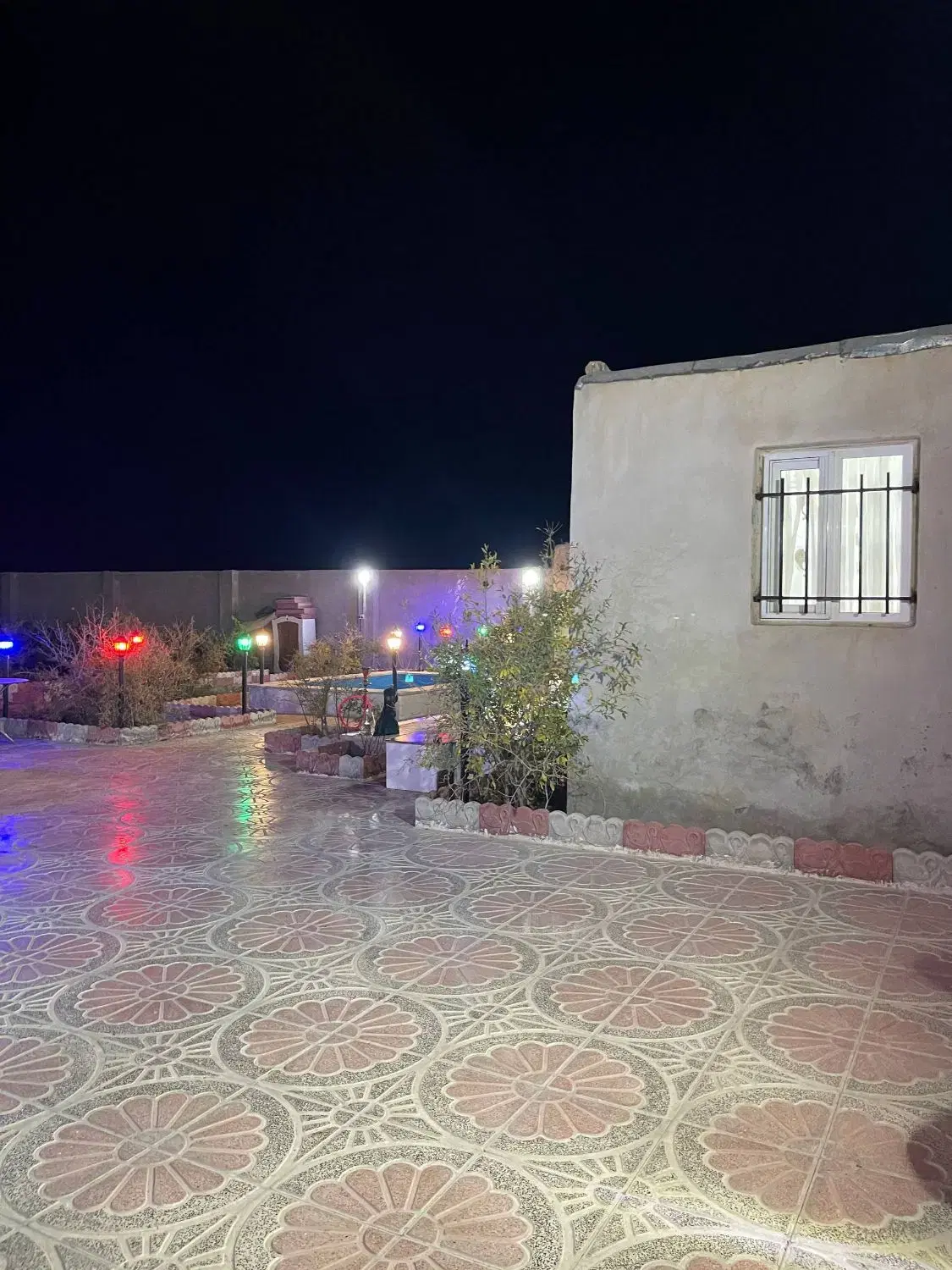 باغ ویلا لاکچری