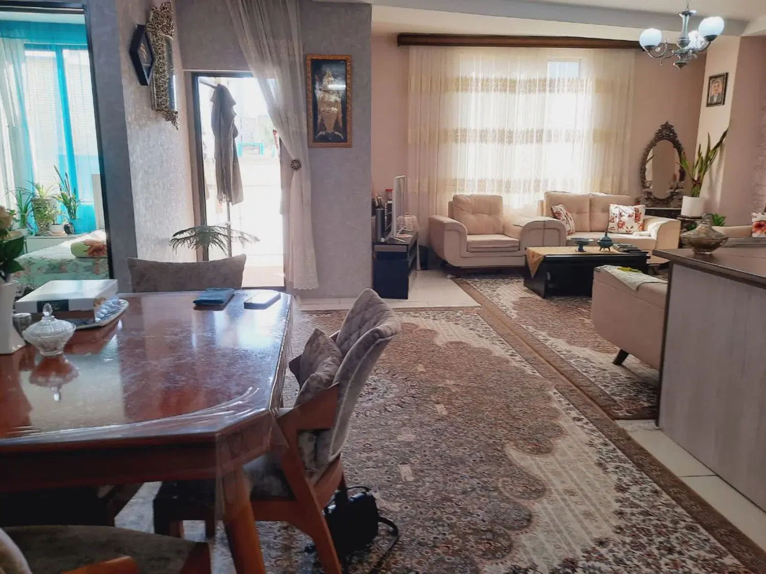 فروش آپارتمان در کمالشهر