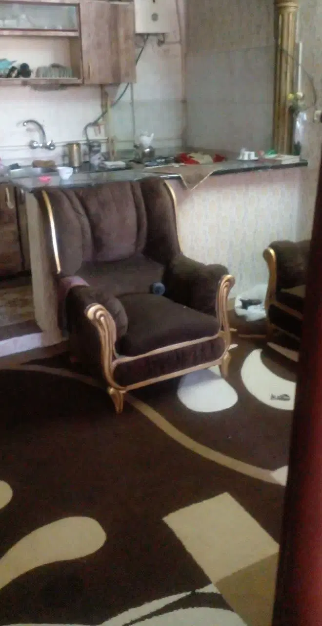 طبقه ۶۰ متری یک خوابه با لوازم