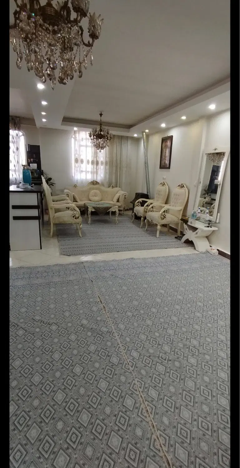 آپارتمان ۷۰متری _۲خواب _فول بازسازی _فازسه مارلیک